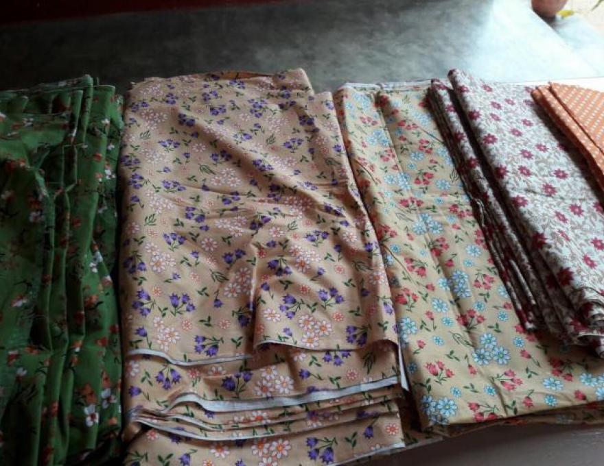 clothes donated to holy family home - irupalai