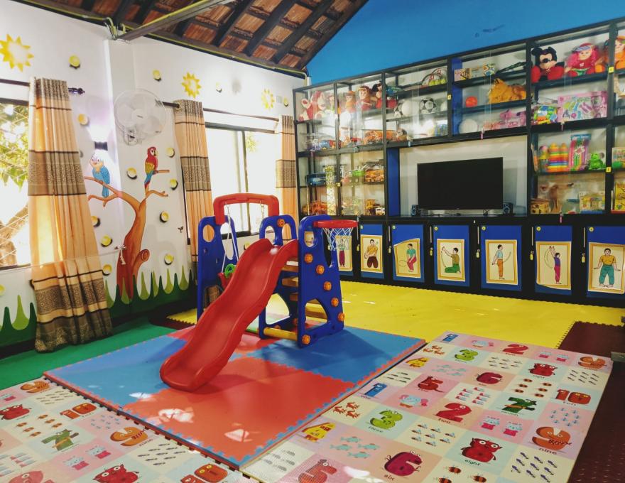 Playroom inside 1